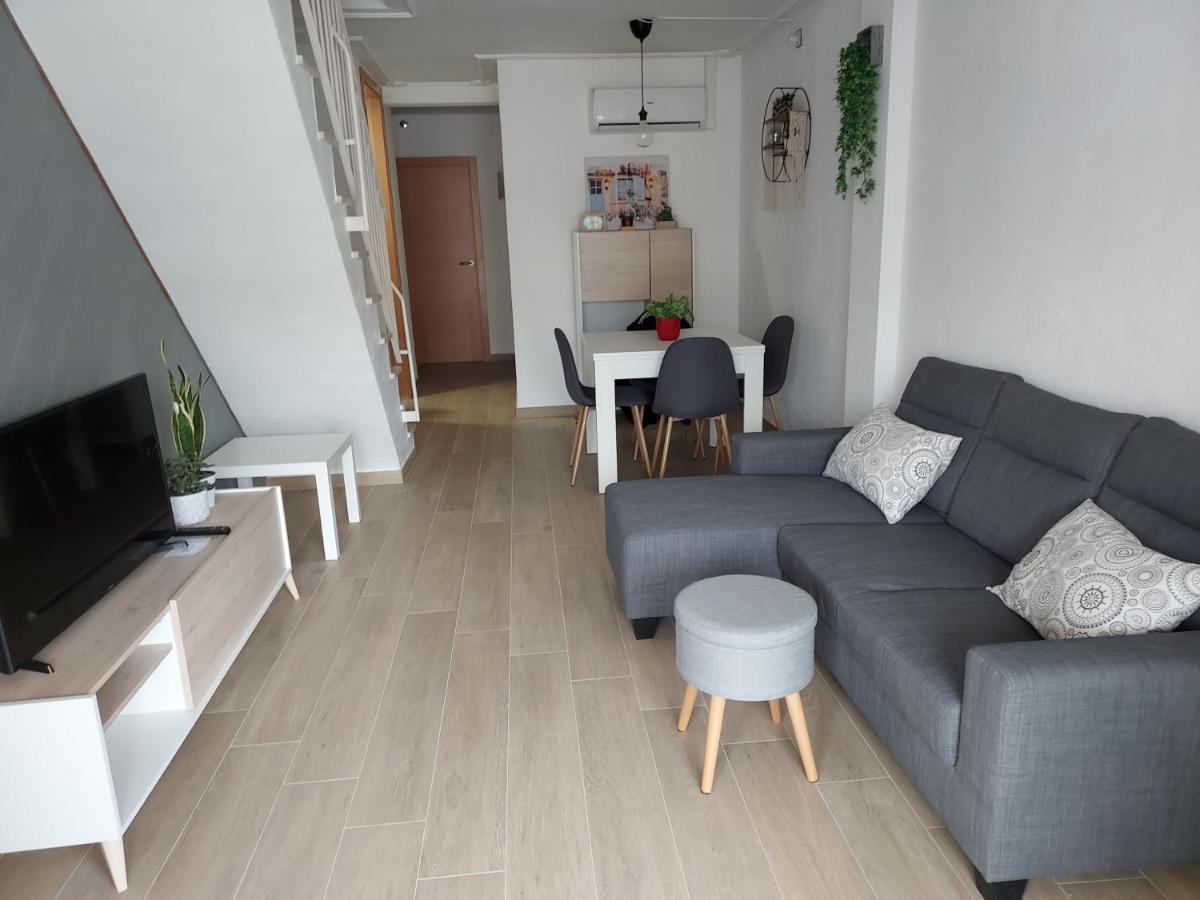 Centrico Atico En Torredembarra Con Parking. Apartman Kültér fotó